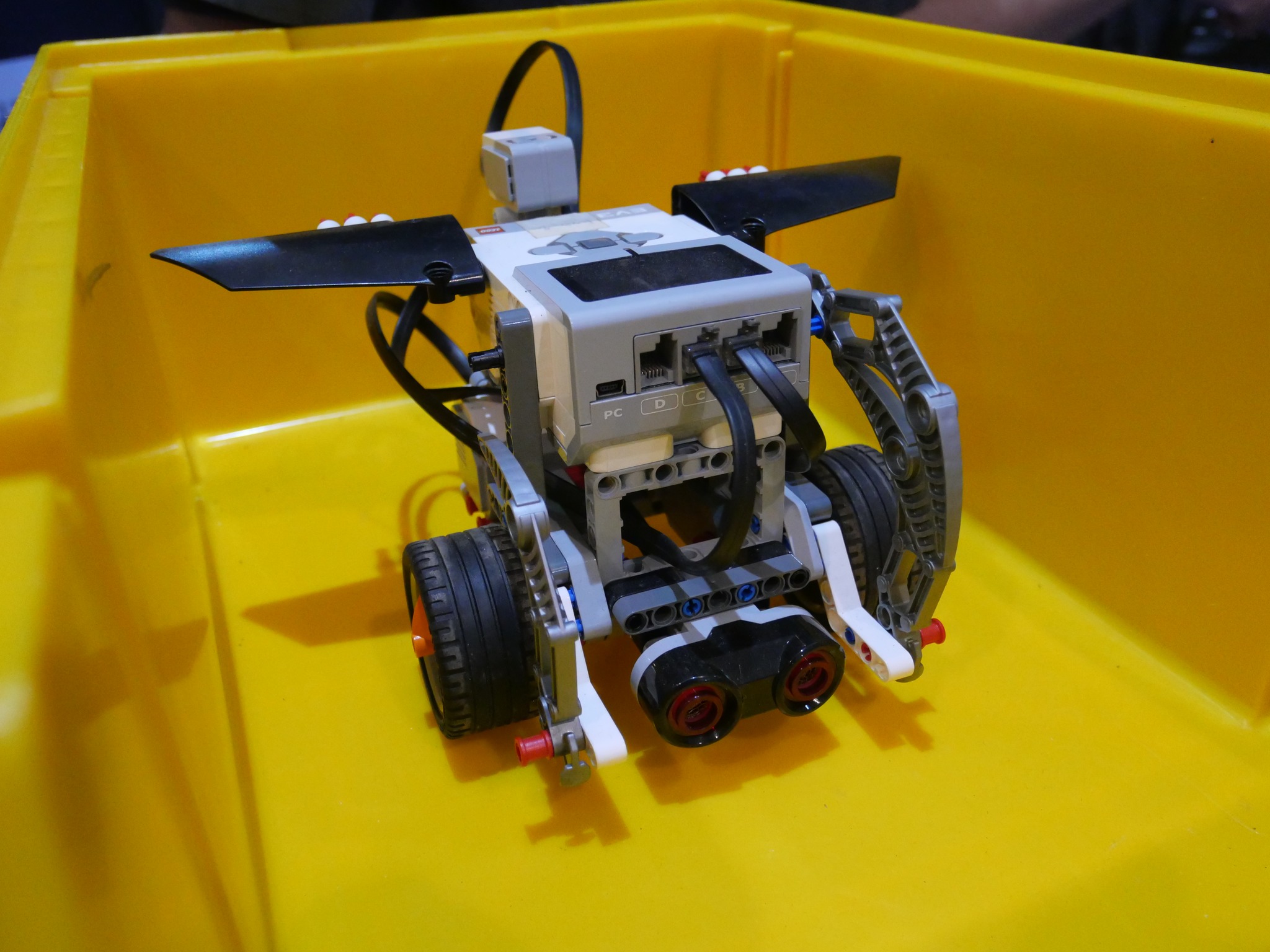 600272927_1392516855997853_3165053642296604153_n