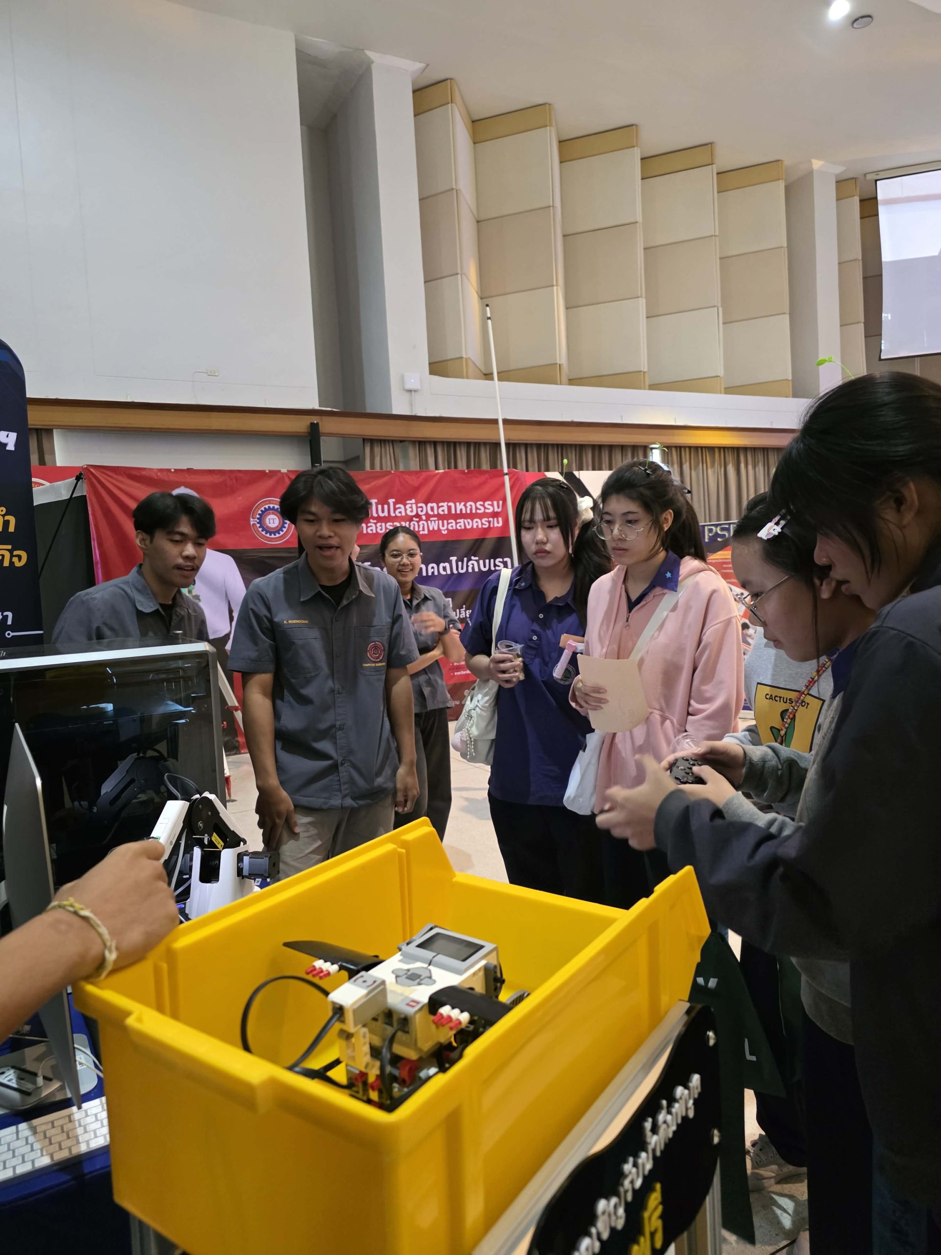 att.403SO05LKzjO18k0z25Y59_NyBZTgslc3bUq0DFw9uI