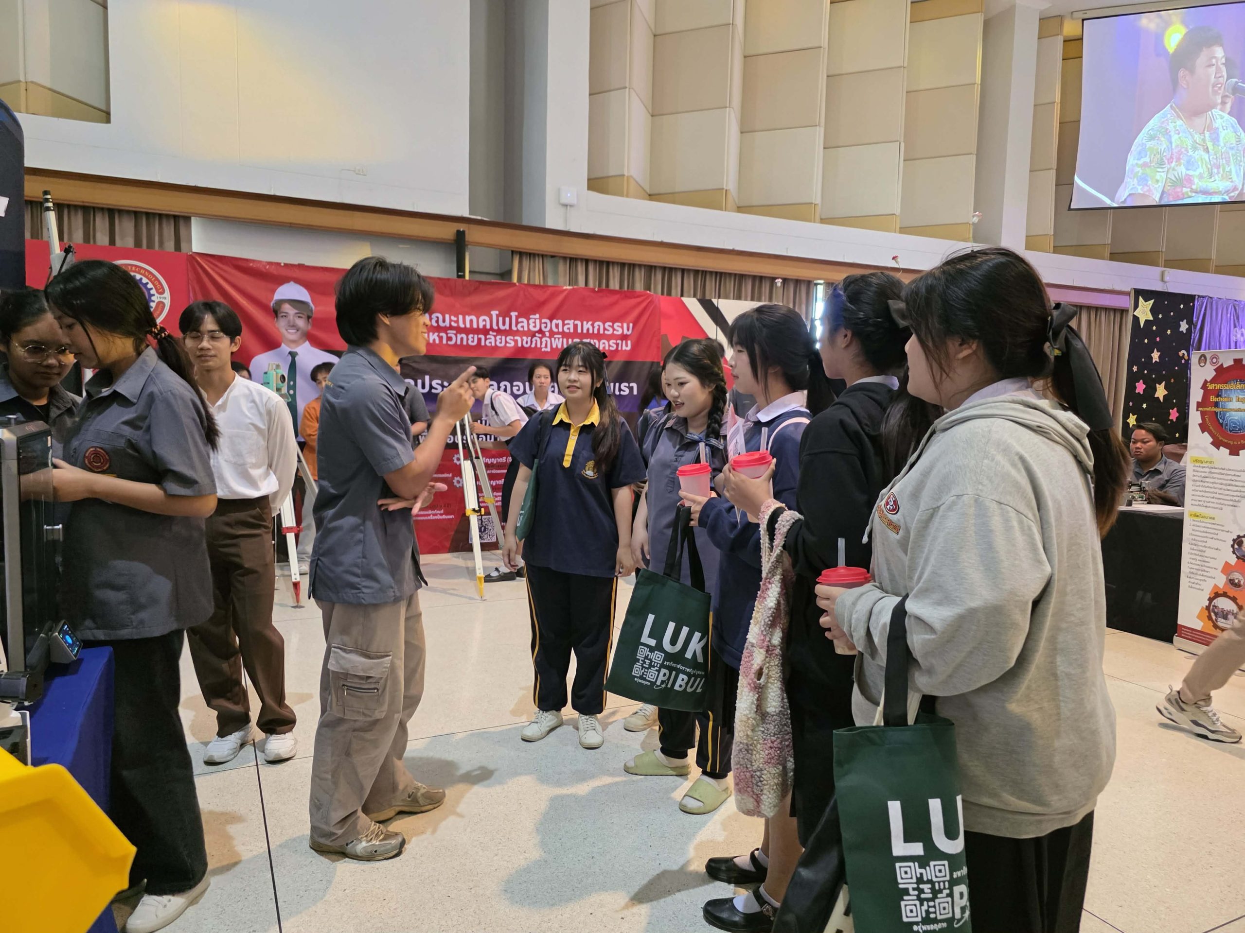 att.NYe2PoQHcNZ9D5PXF_2sn6YH0XtgNM7prs0KGhJE8-o